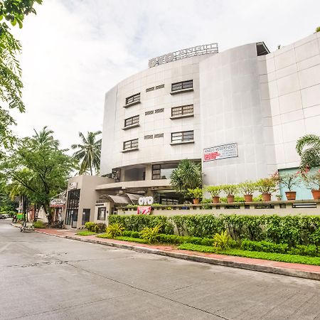 Anglo Residences Manila Quezon City Exterior foto